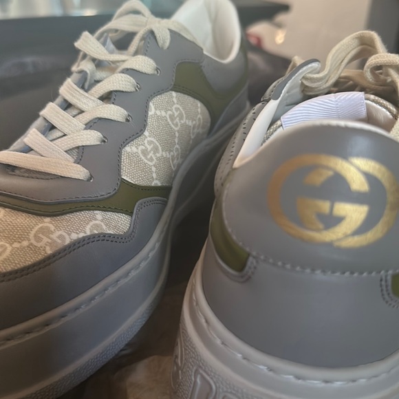 Men’s Gucci GG sneaker - Picture 1 of 2